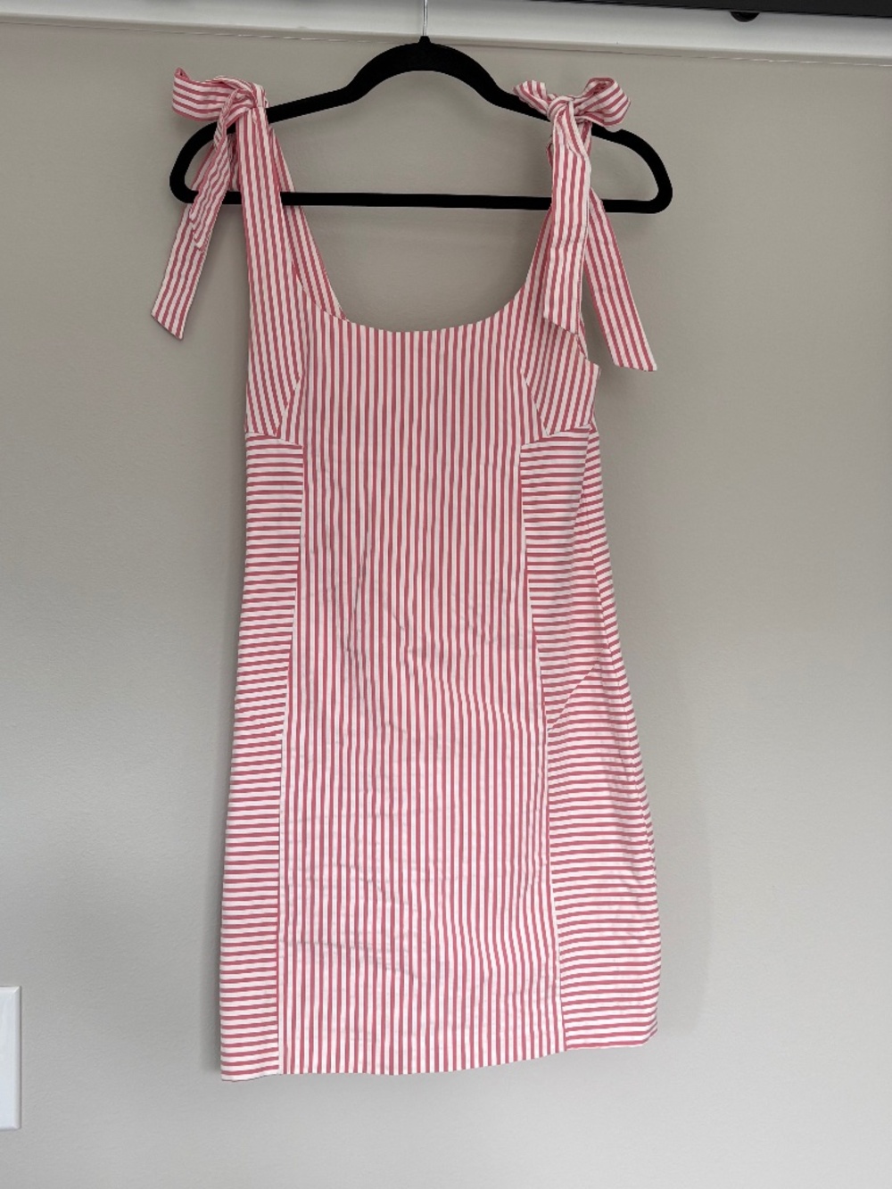 WAYF XS Women’s Dress